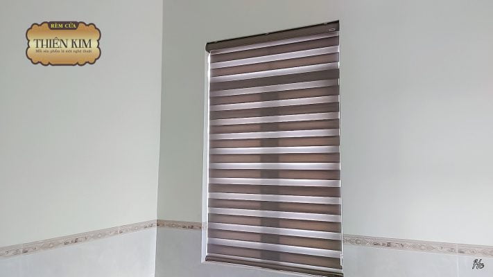 Rèm cầu vồng 231022 - Ảnh 2