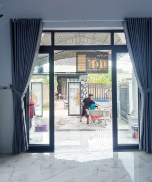 Rèm bhà phố 240518