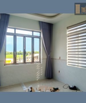 Alternative view of RÈM CẦU VỒNG 240506