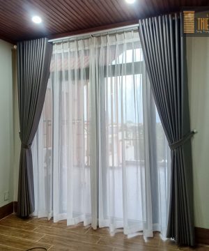 Rèm nhà phố 240519
