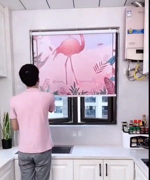 Rèm cuốn không  khoan tường SKK