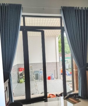 Alternative view of Rèm cửa Tân Thới Hiệp 250813