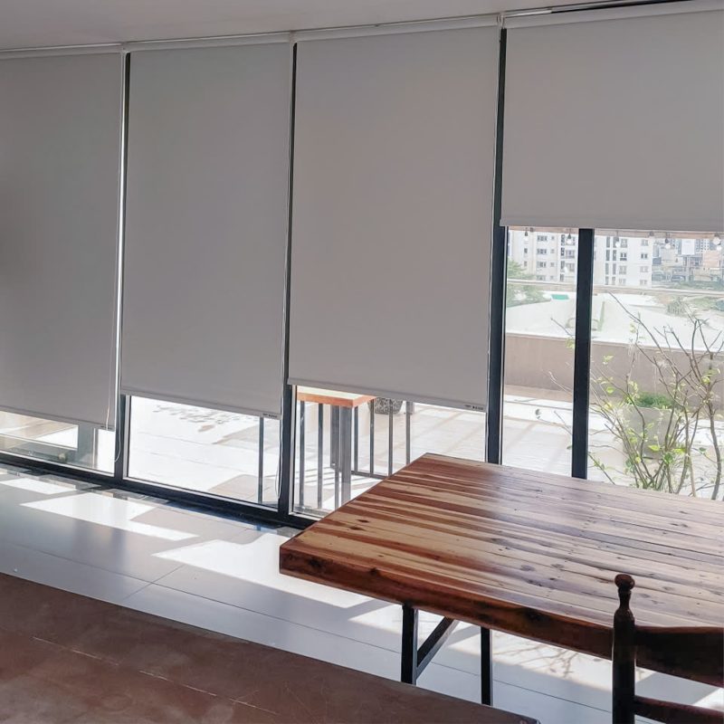 rem cuon Rèm Cửa Chống Nắng Quận 12