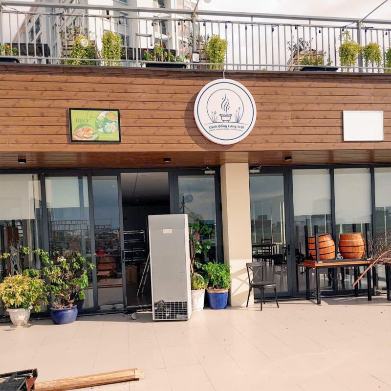 rem cuon quan cafe Rèm cuốn