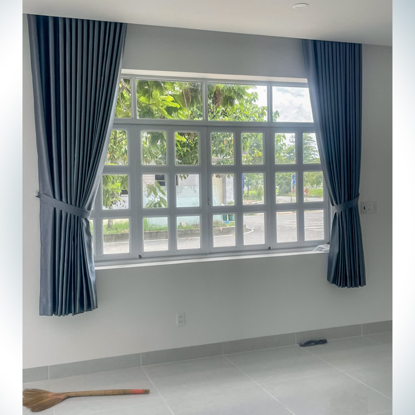 Chuyên thi công lắp đặt rèm cửa giá rẻ tphcm